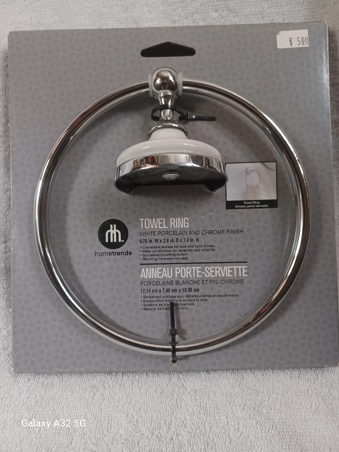 Hometrends White Porcelain and Chrome Towel Ring