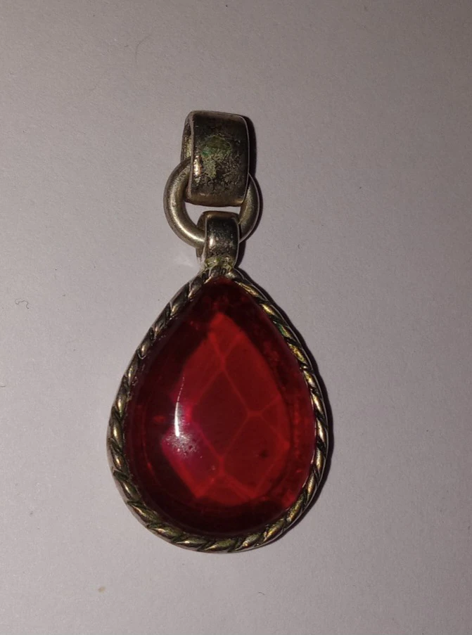 Red Teardrop Pendant Necklace