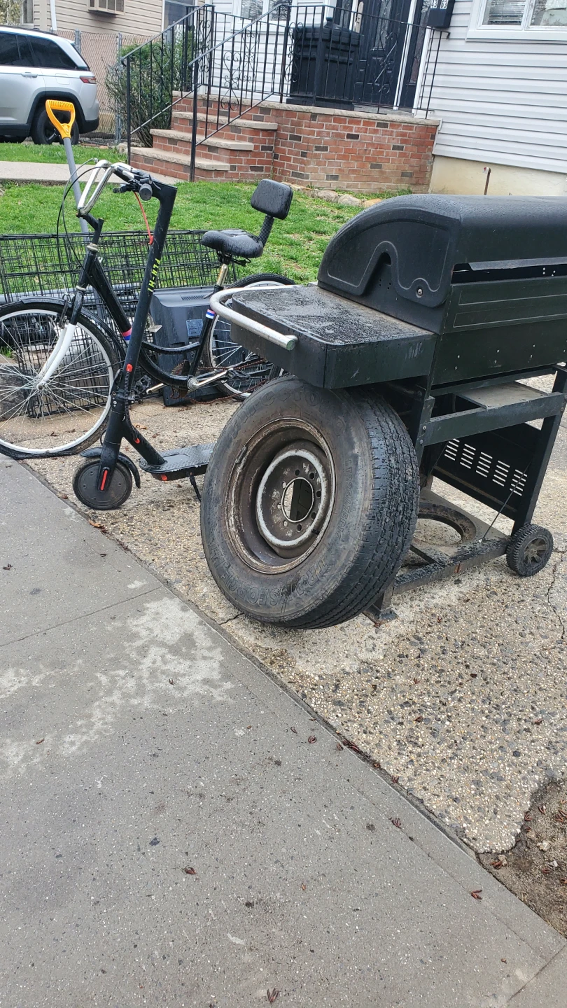 Free adult Trike, gas grill, dog crate