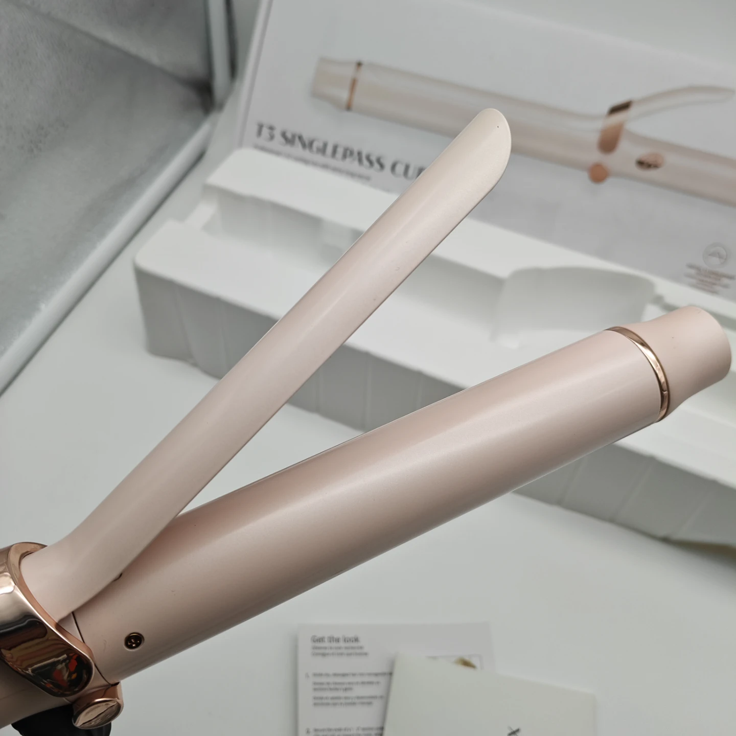 T3 Singlepass Curl X 1 1/4" Curling Iron - Rose Gold - photo 4