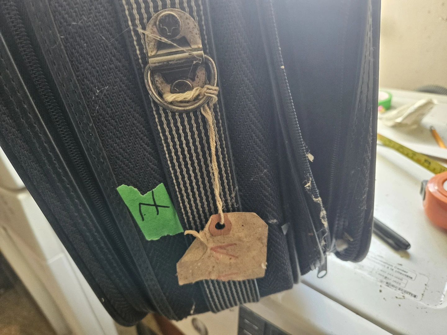 Venti Black Carry-On Luggage - photo 4
