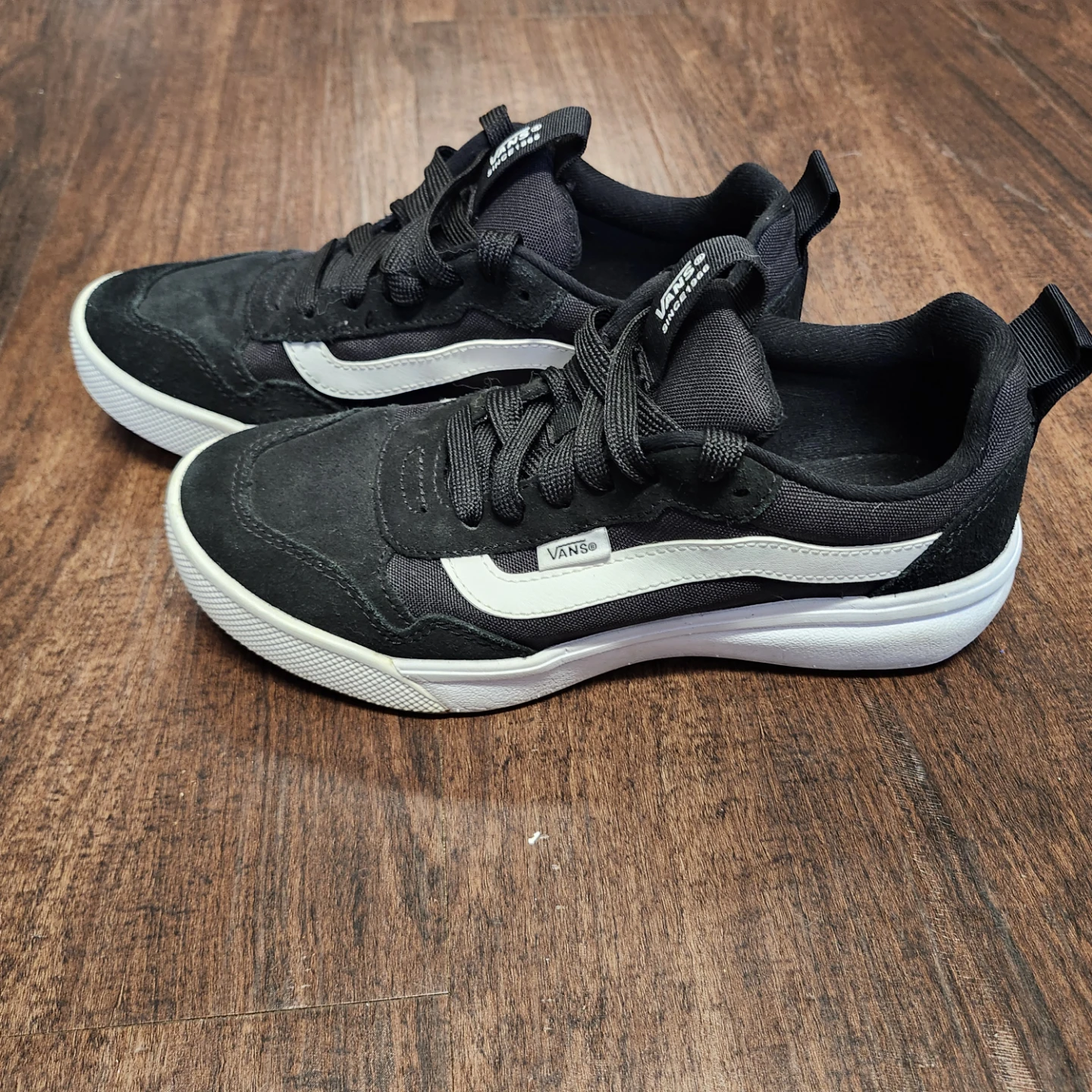 Vans Ultrarange Exo SE Shoes Black/White - photo 2