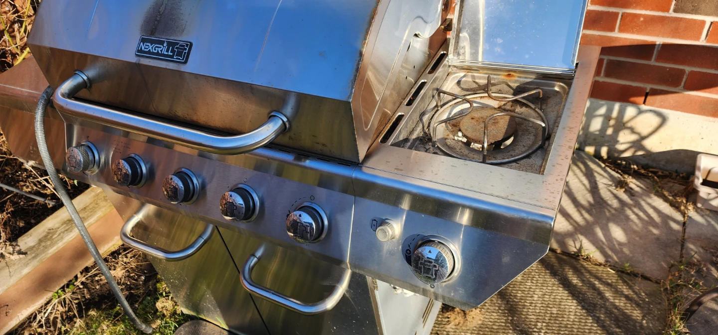 Nexgrill Stainless Steel Propane Gas Grill with Side Burner - photo 3