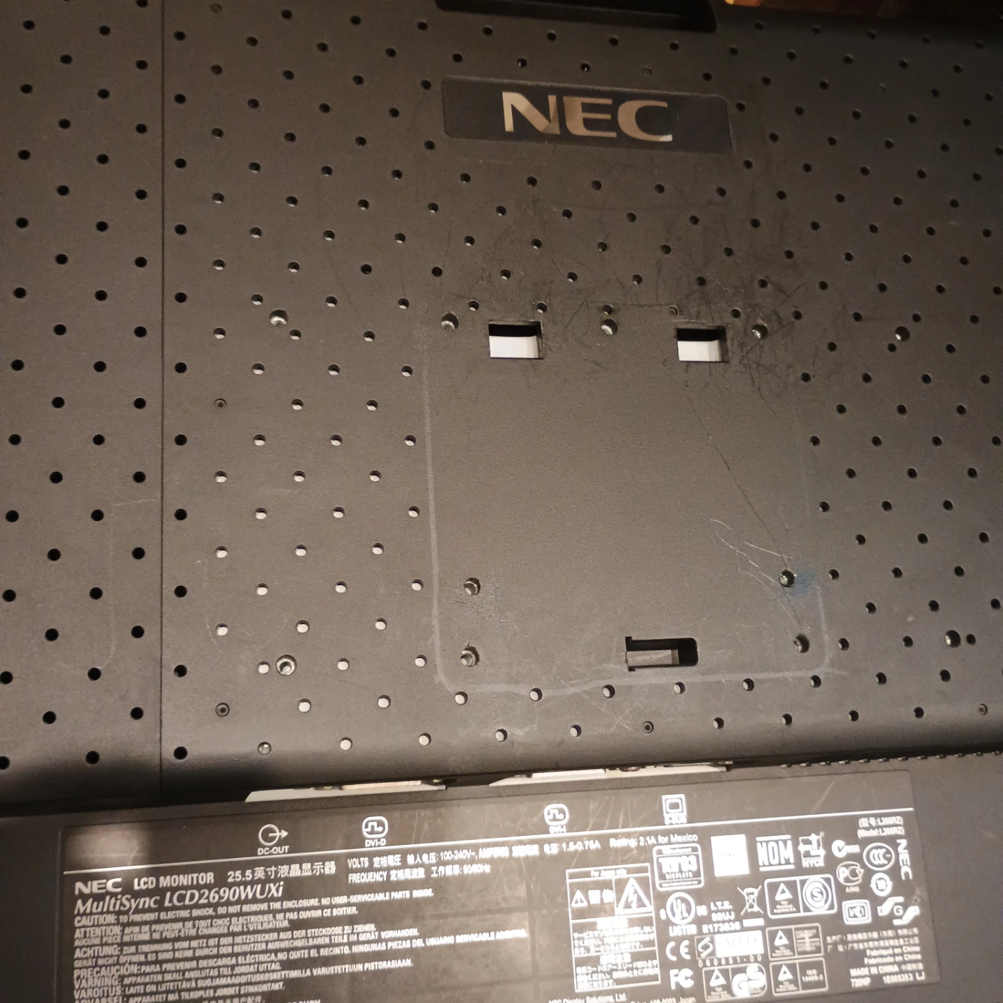 NEC MultiSync LCD2690WUXi 25.5" LCD Monitor - photo 5