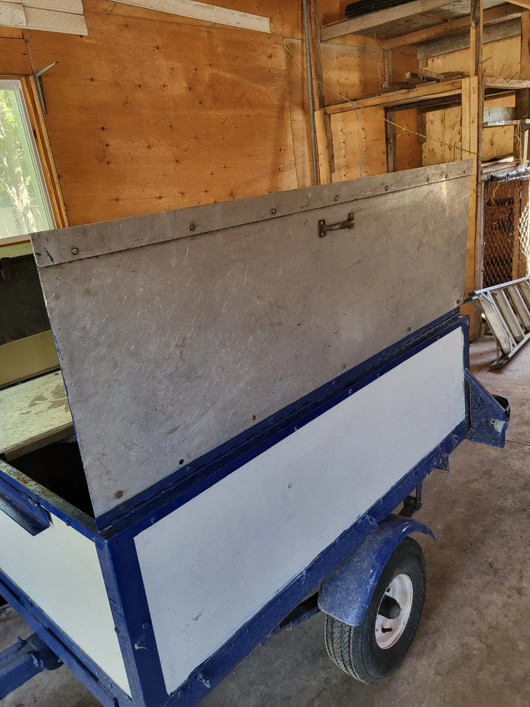 Enclosed Trailer with Double Doors - photo 3
