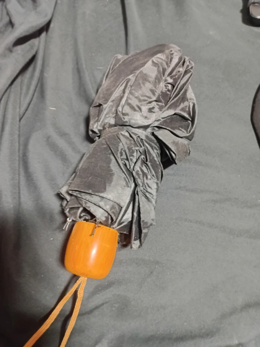 Compact Foldable Umbrella with Wooden Handle