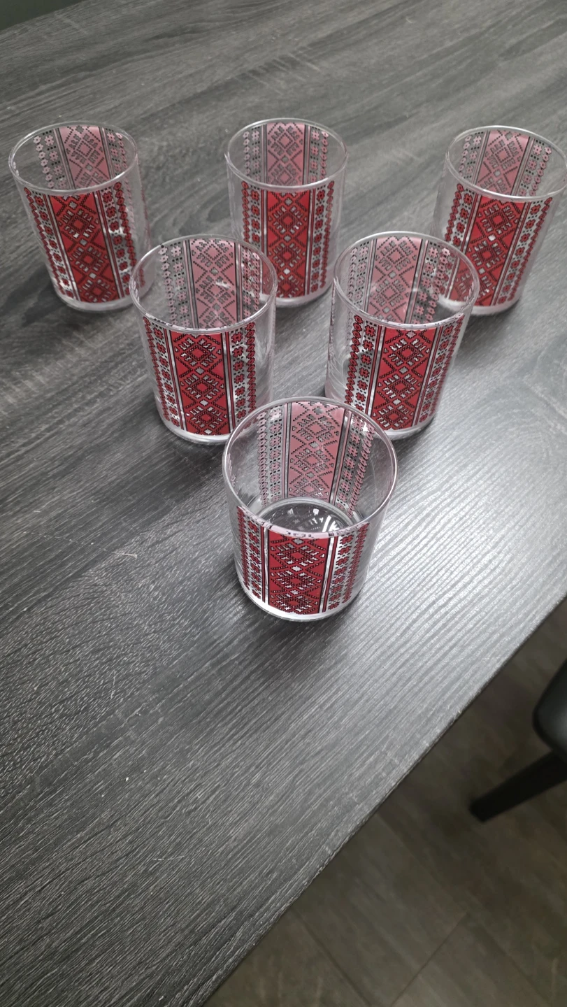 Ukrainian glasses