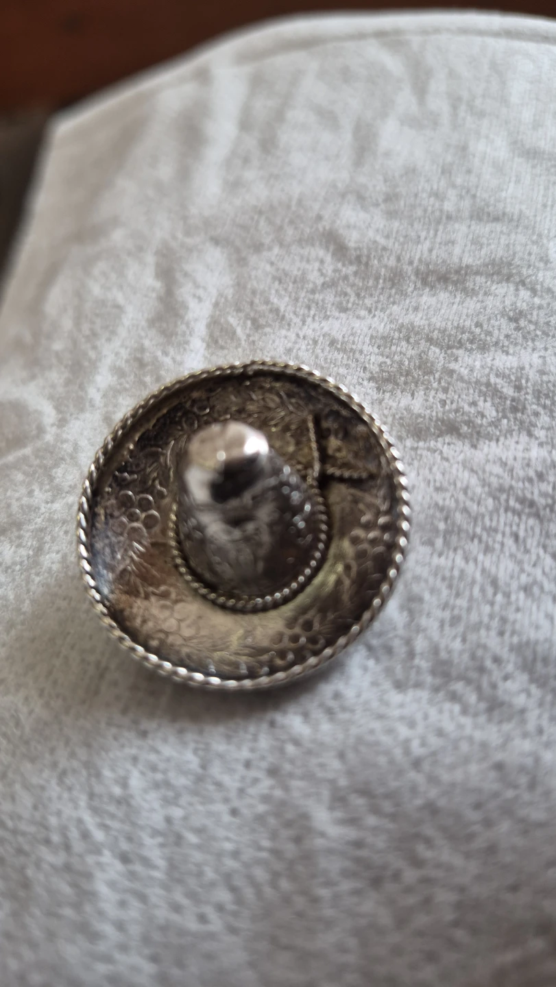 Vintage Sterling Silver "925" Sombrero Brooch pin