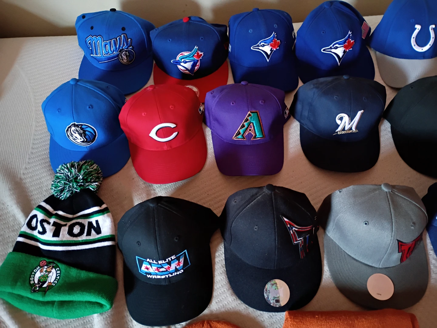 Hats (Variety) - photo 2