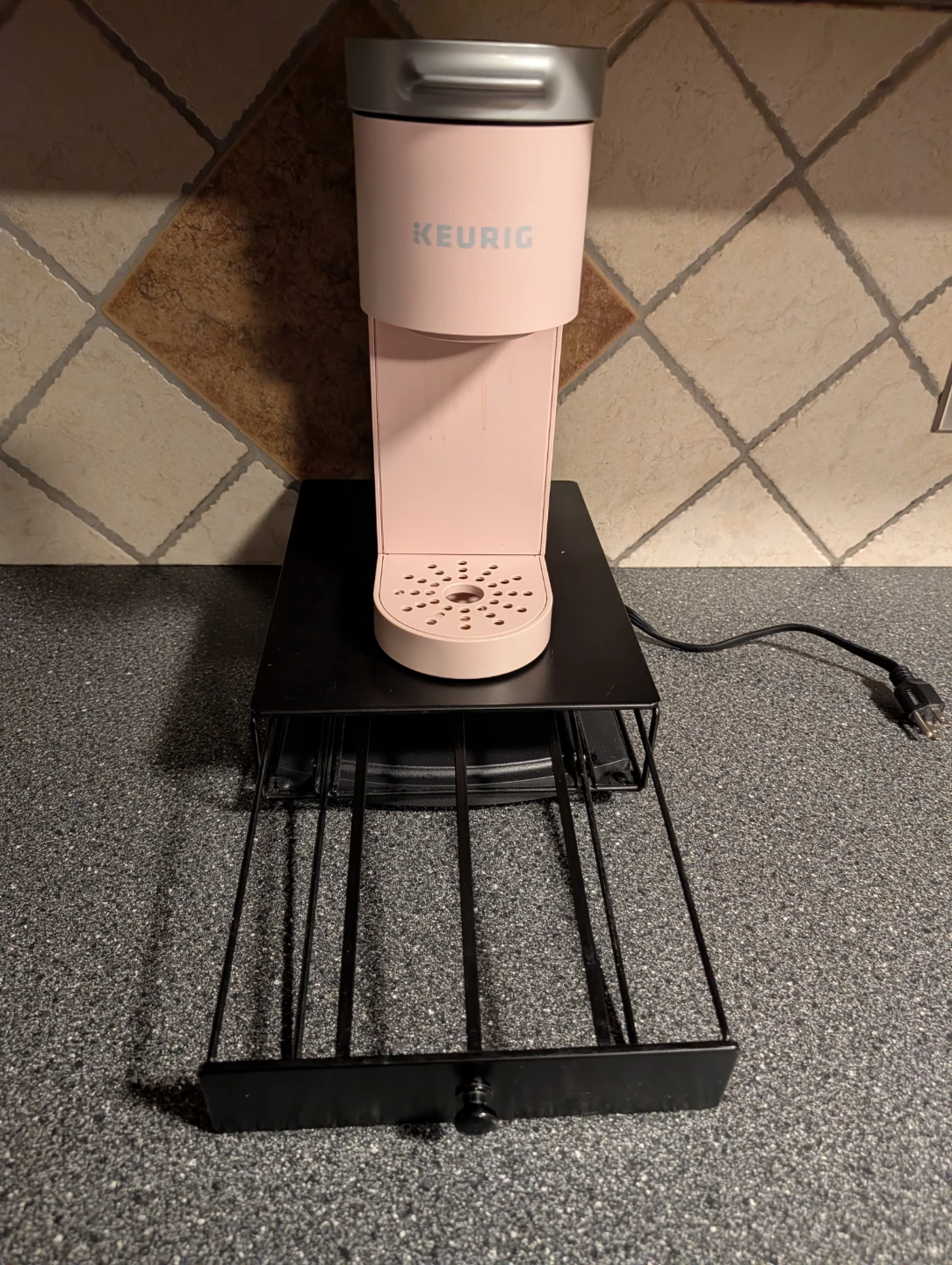 Pink Keurig K-Mini Single Serve Coffee Maker