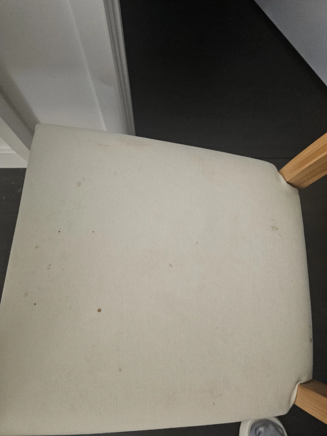 Ikea Dining table & 2 chairs set - photo 3