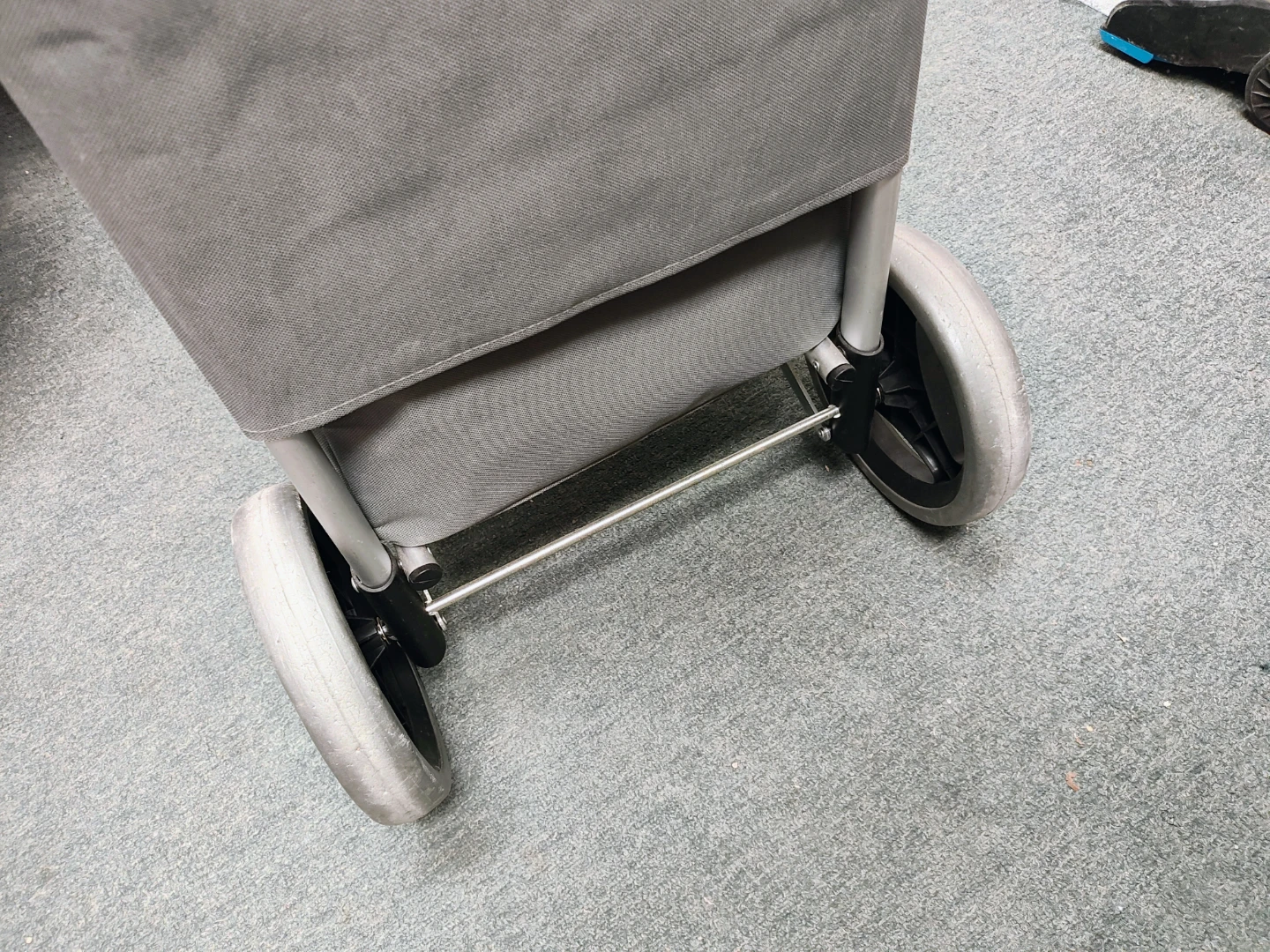shopping cart - photo 3