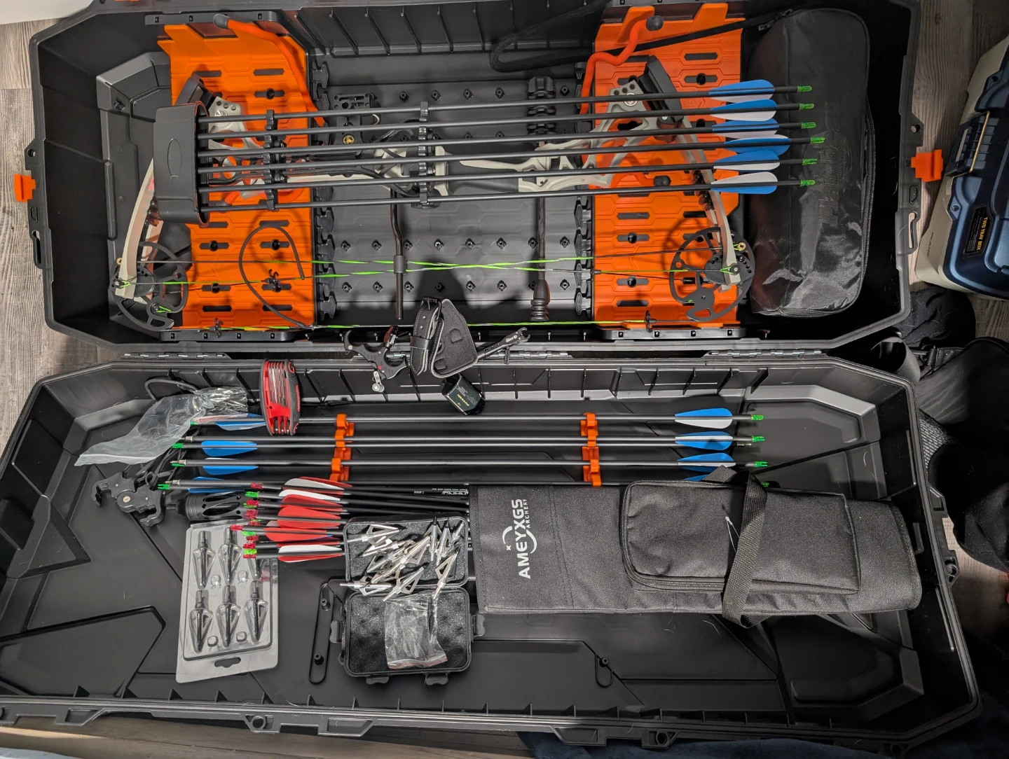 Archery Bow and Arrow Set with Case