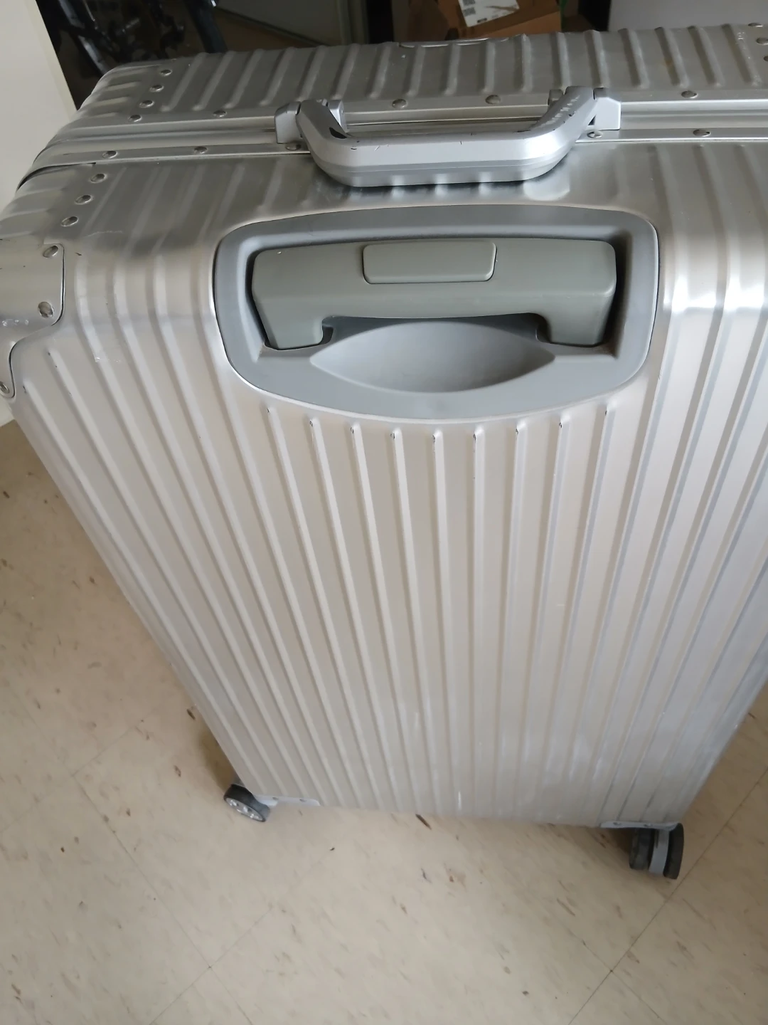 Silver Slazenger Hardside Spinner Luggage - photo 3