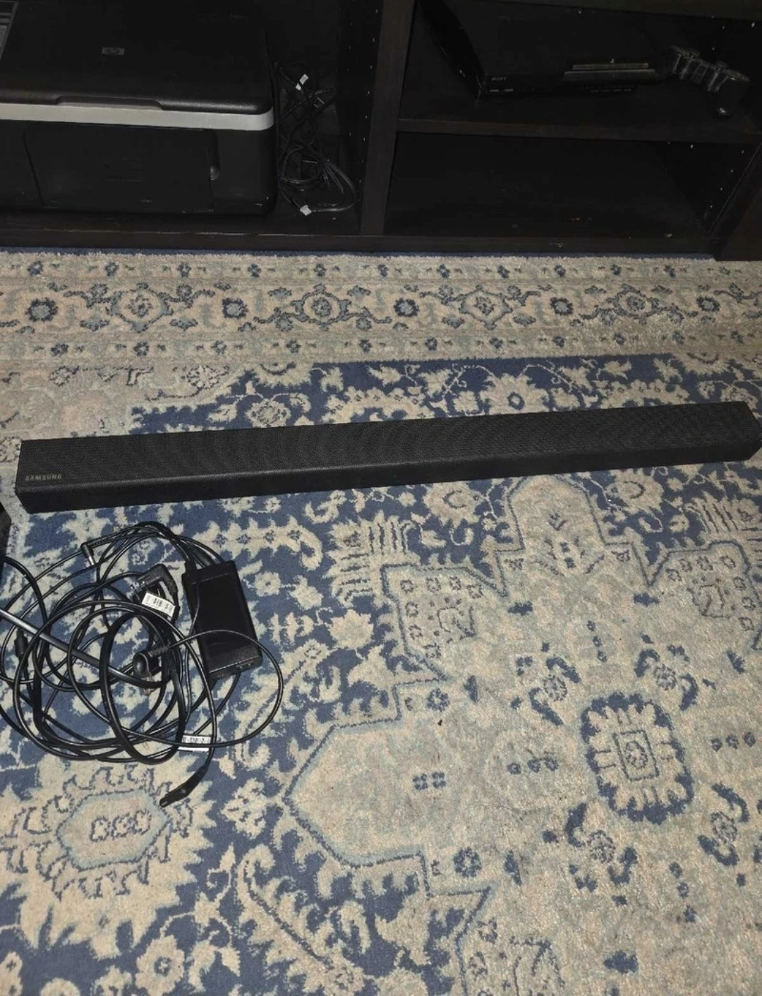 Samsung Soundbar with Subwoofer and Remote