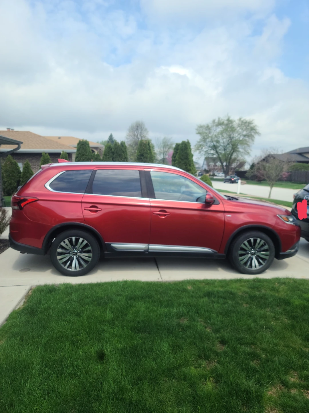 2019 Red Mitsubishi Outlander GT V6 3.0 - photo 4