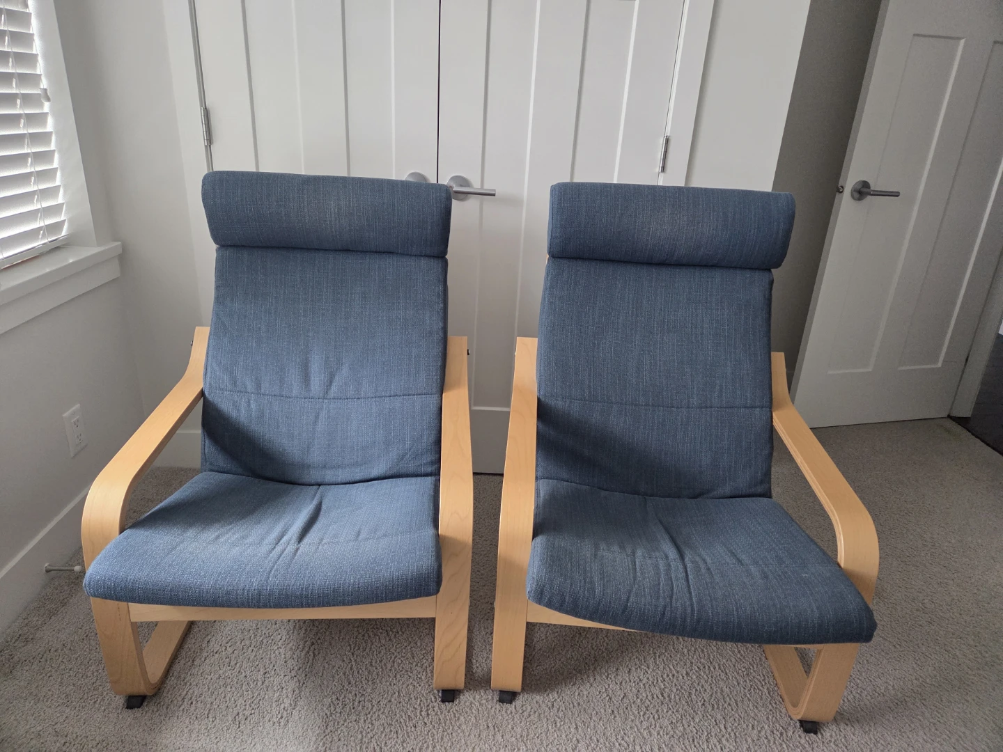 Two Blue Upholstered Lounge Chairs - photo 2