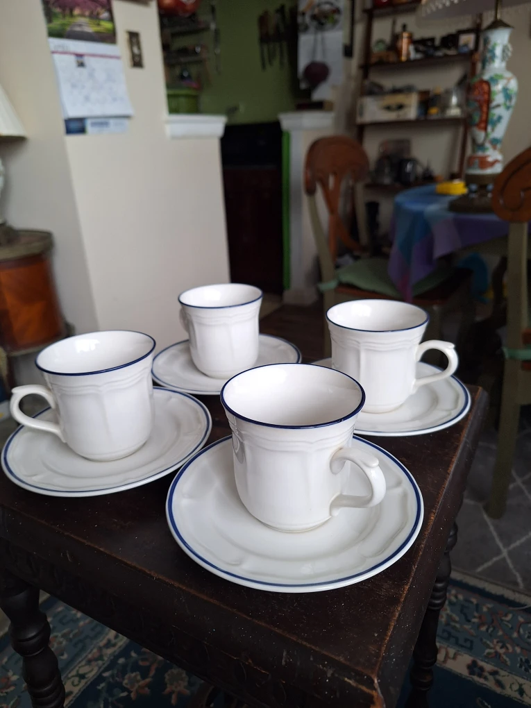 Set of 4 White Ceramic Coffee Cups and Saucers with Blue Rim - photo 2