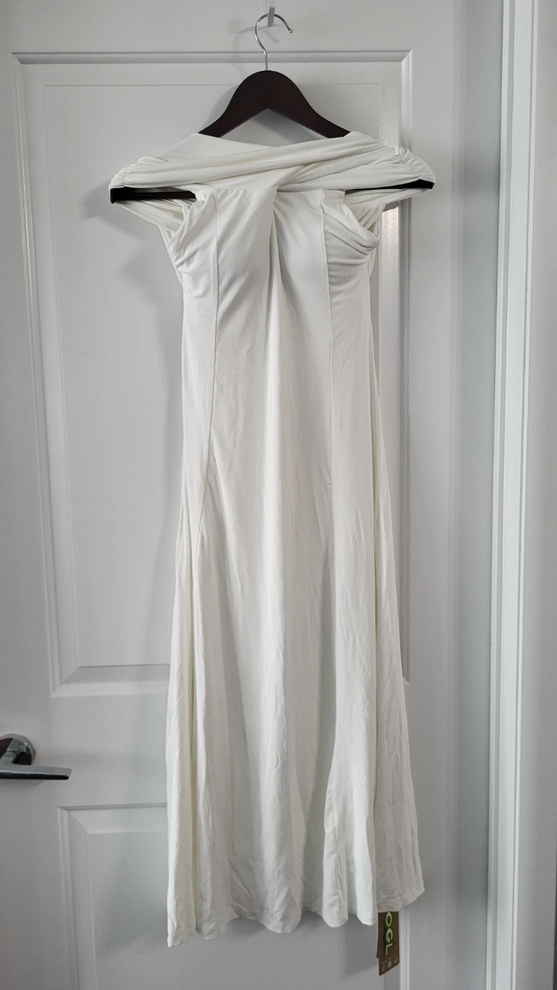 Off-shoulder Midi White Dress - photo 2