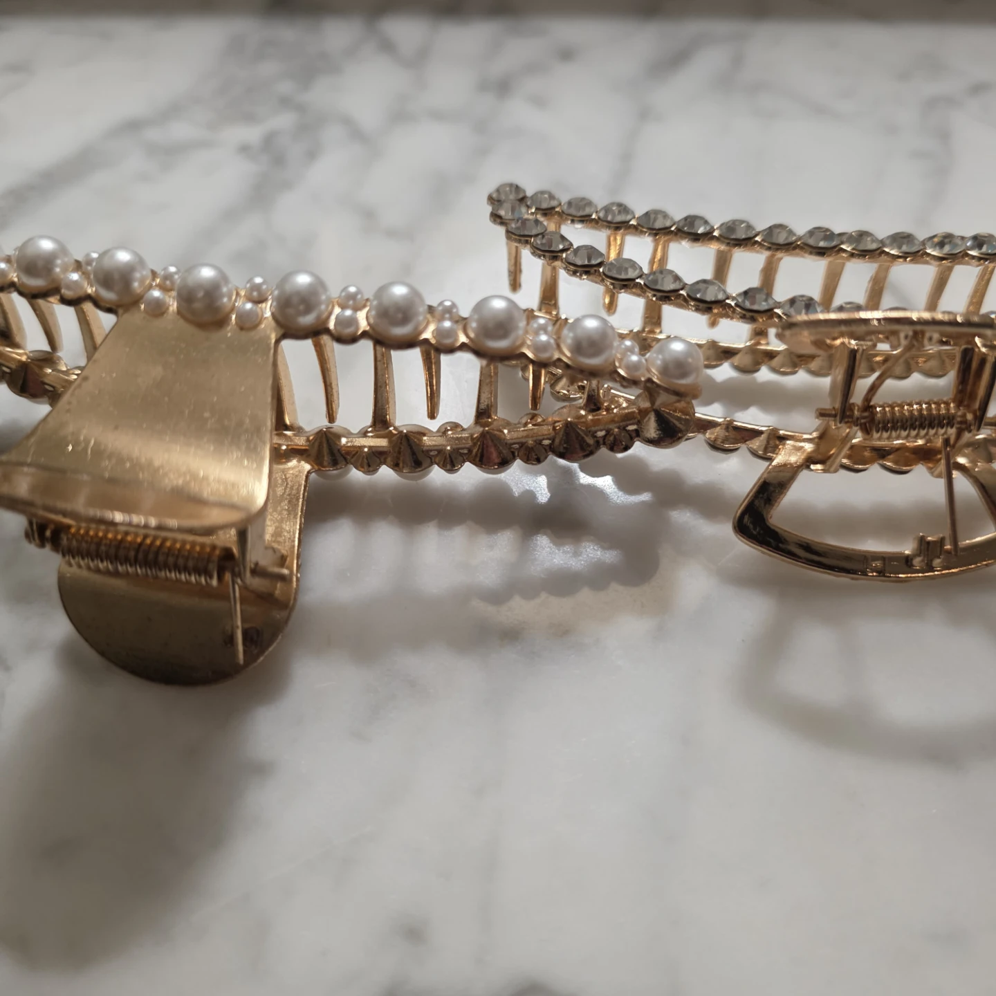 Jeweled Metal Claw Hair Clips
