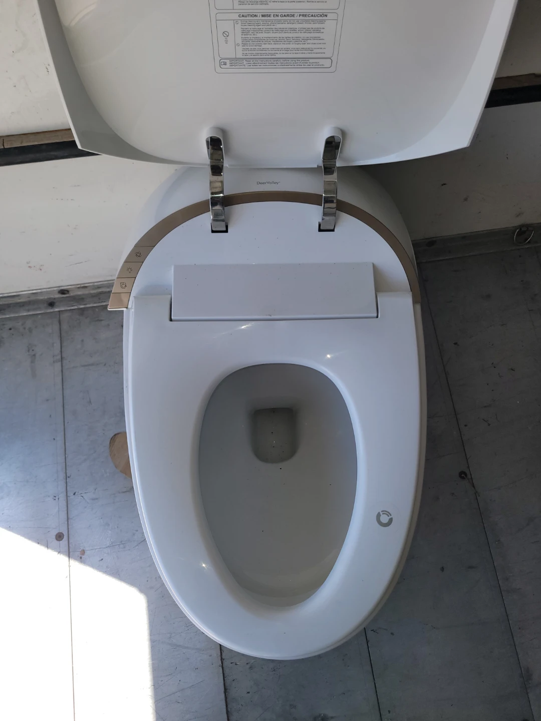 DeerValley Smart Bidet Toilet - photo 3