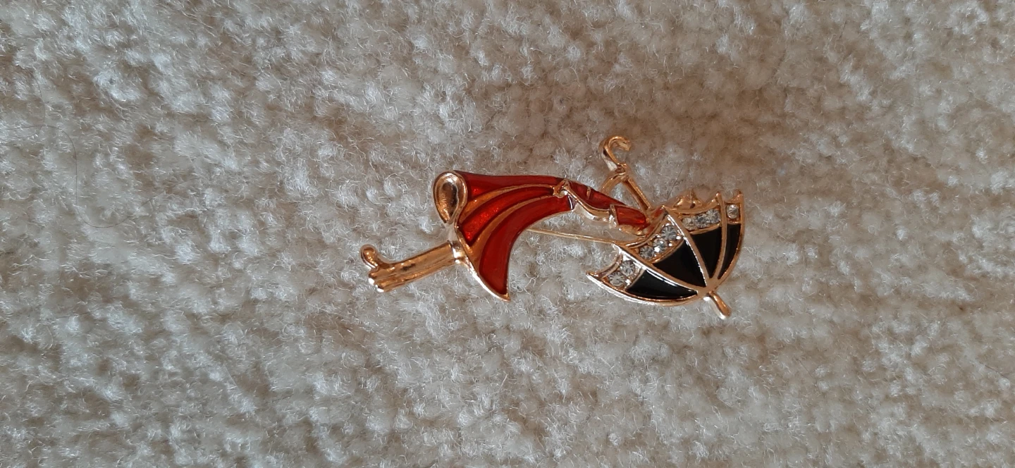 Girl with Umbrella Enamel Pin Brooch - photo 3