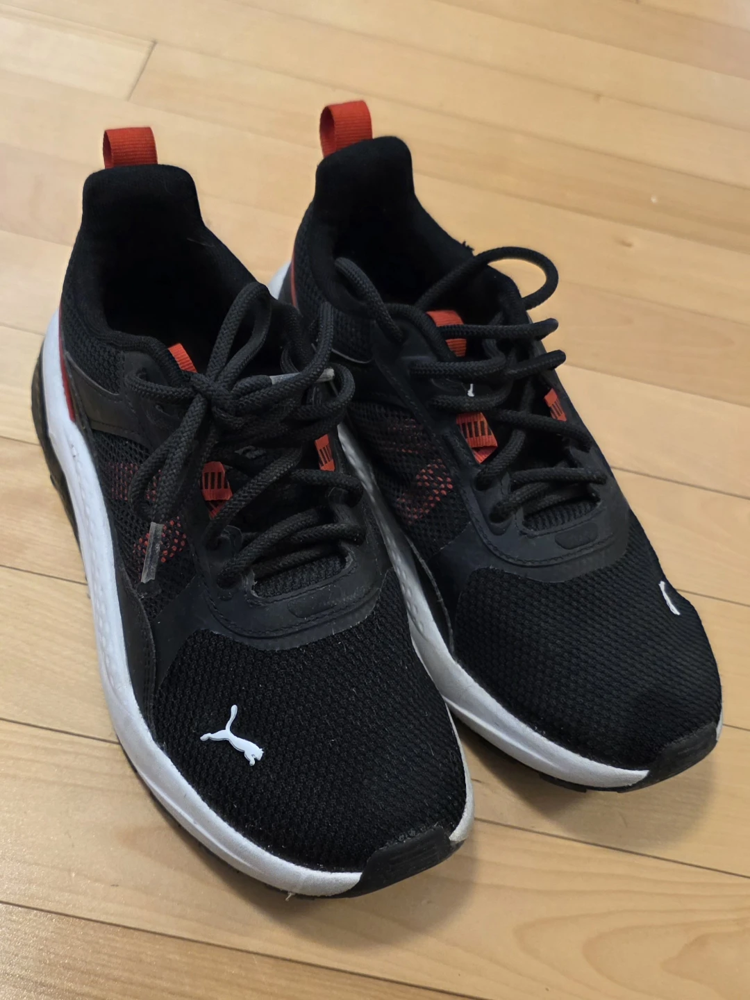 Puma Boys' Running Shoes Black/Red Size 5