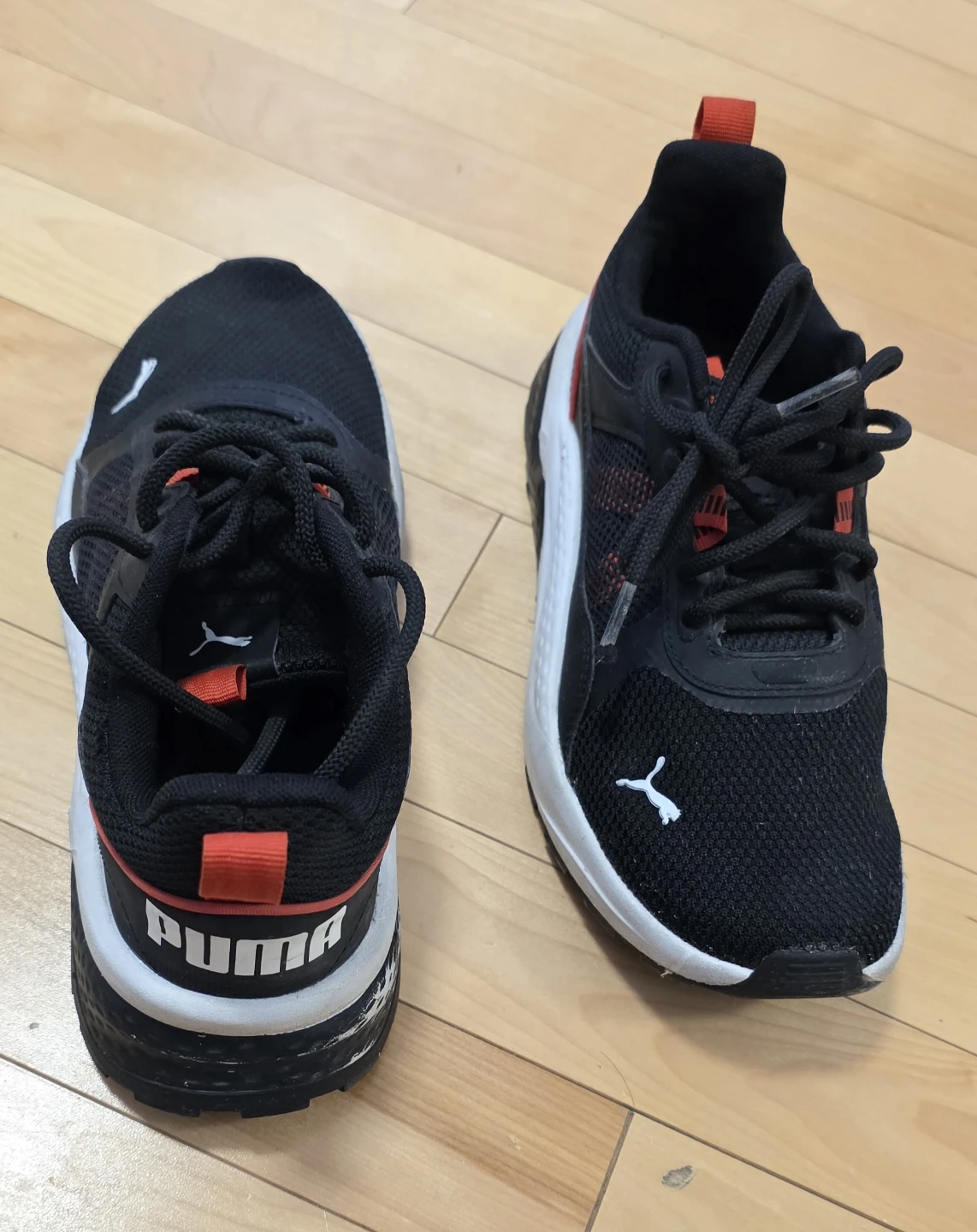 Puma Boys' Running Shoes Black/Red Size 5 - photo 3