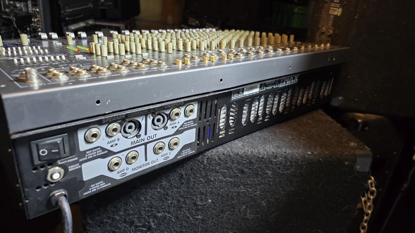 Yorkville powered mixer, powermax 16 - photo 3