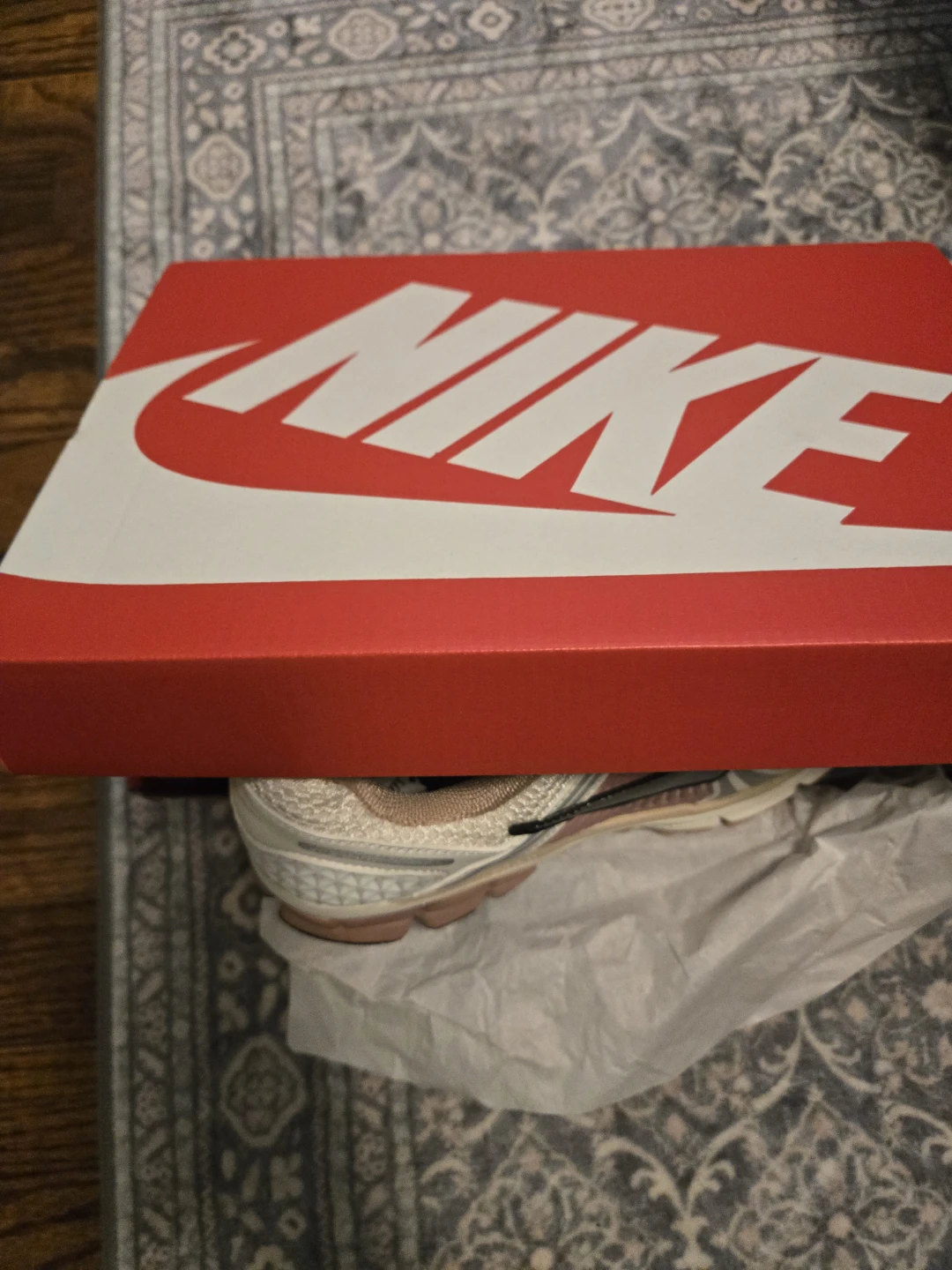 Nike HF177-102 Women's Sneakers - Size 7