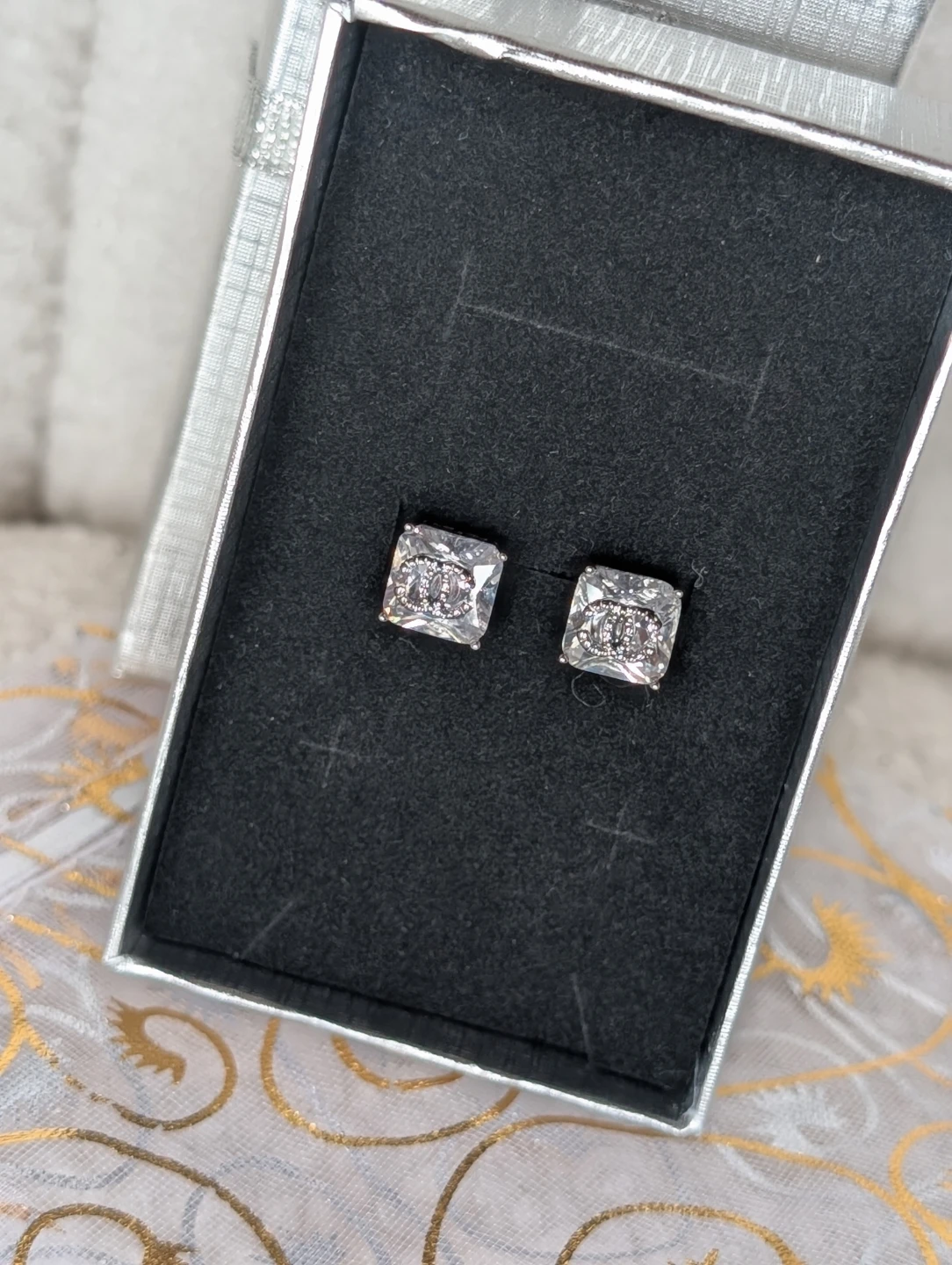 Chanel CC Stud Earrings with Crystals - photo 4