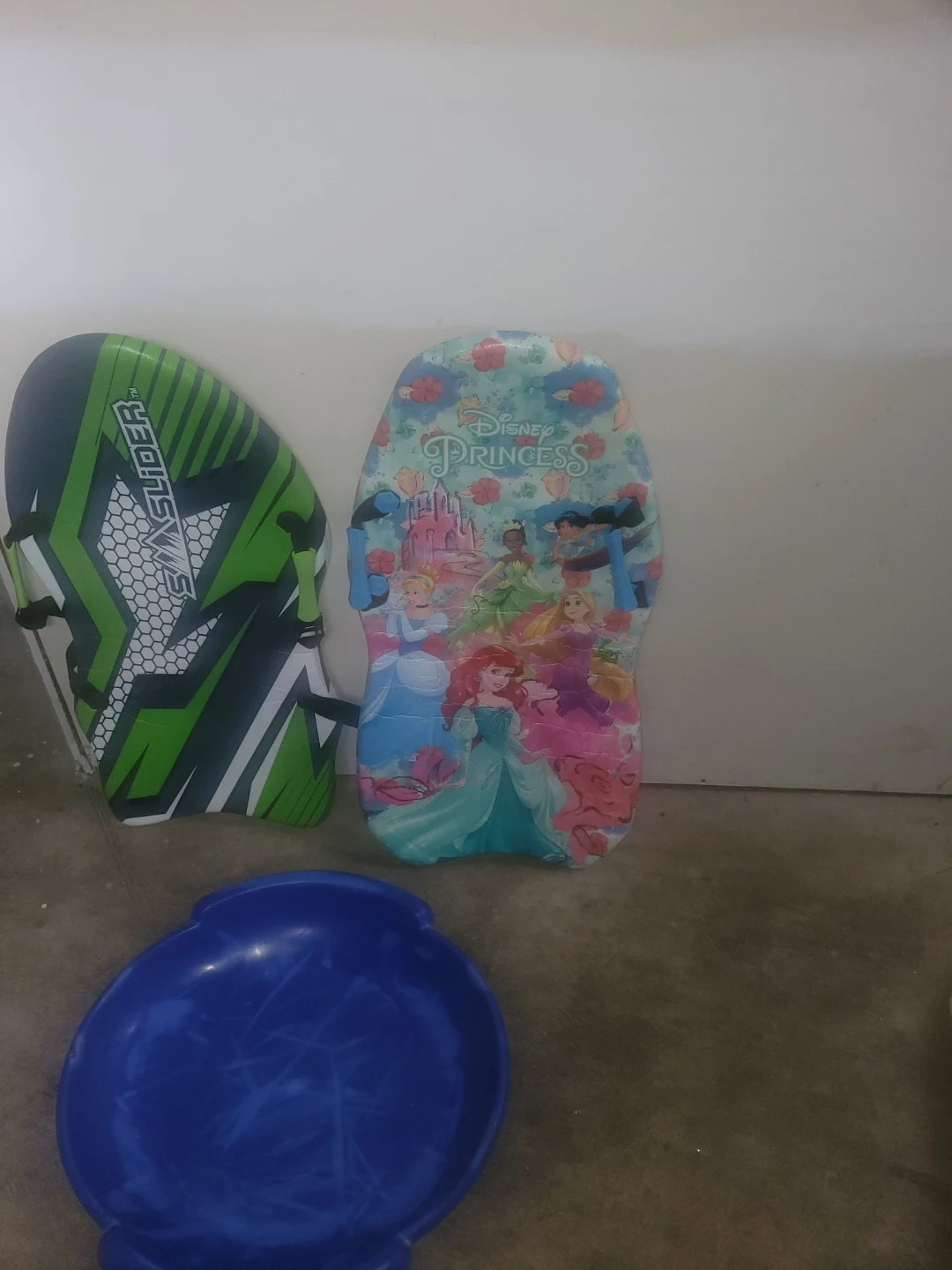 Set of 3 : Snow sleds and disc sled