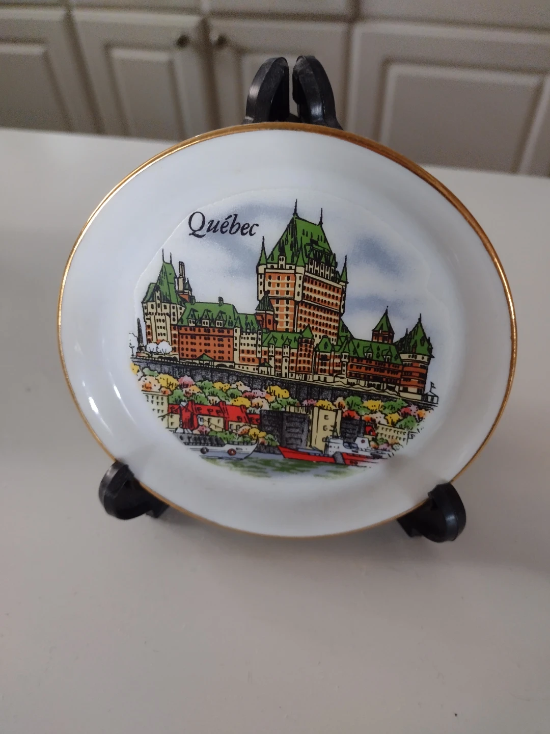 Québec souvenir plate