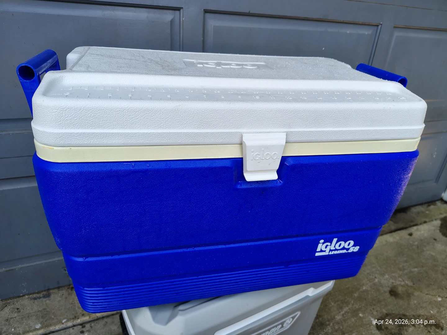 IGLOO 58 Qt LEGEND Fishing 🎣 Camping Cooler
