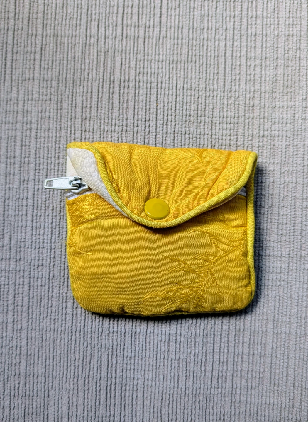Yellow Coin Purse with Zipper