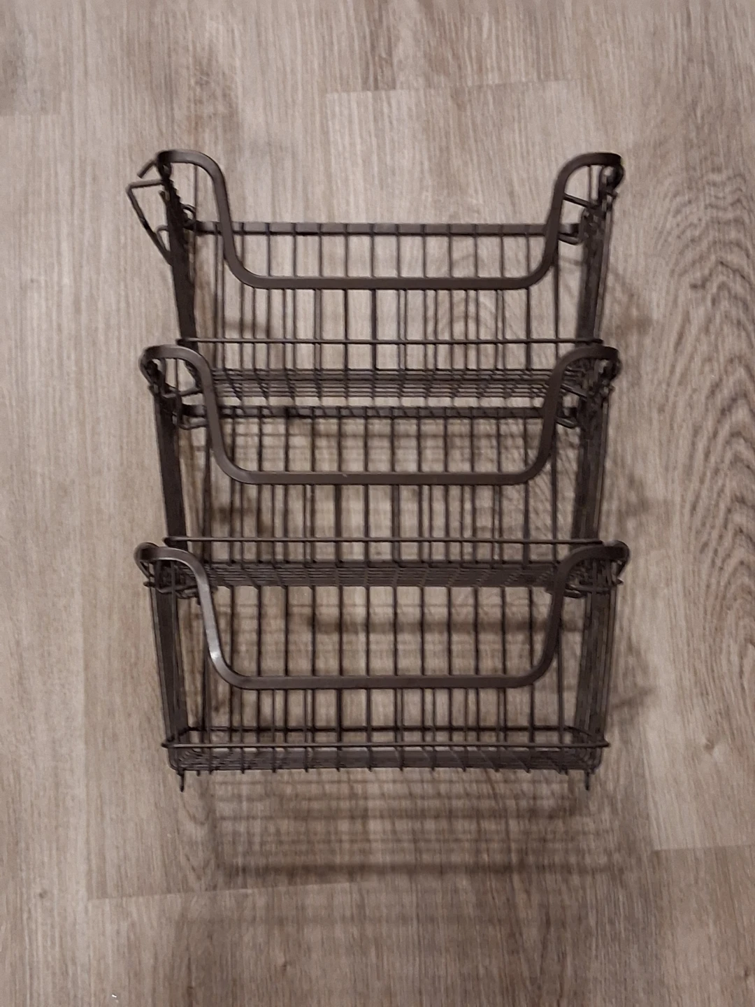 Set of 3 Stackable Wire Storage Baskets