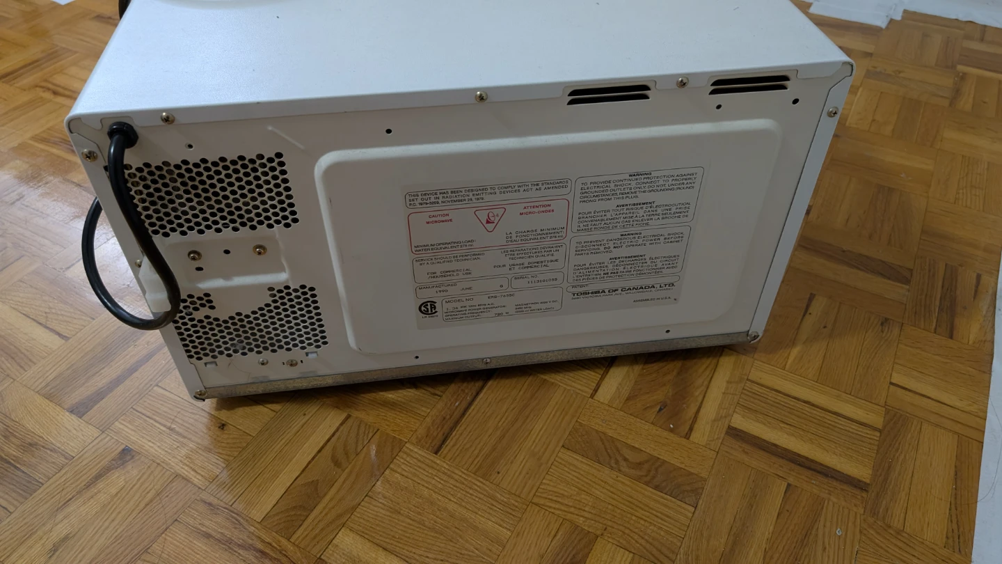 Toshiba Spin Wave Microwave Oven - photo 4