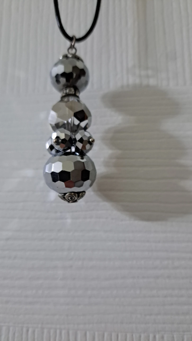 Beaded Pendant Necklace - photo 2
