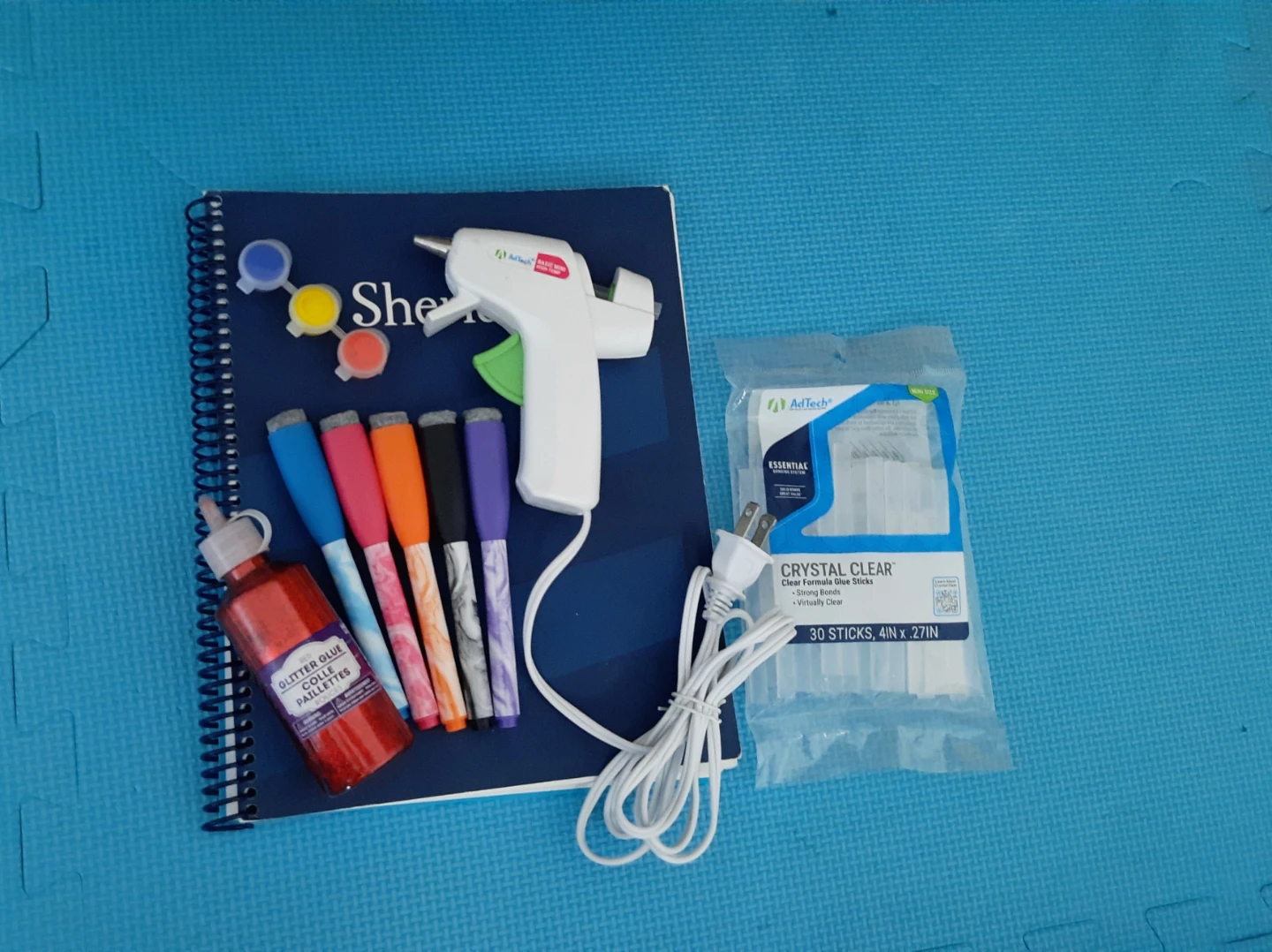 AdTech Glue Gun & Glue Sticks FREE New notebook, glitter & paint