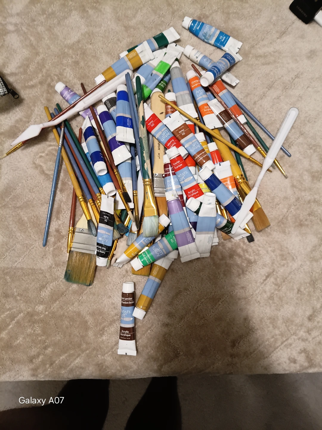 Art Supply Set - Acrylic Paints & Brushes $15 - photo 2