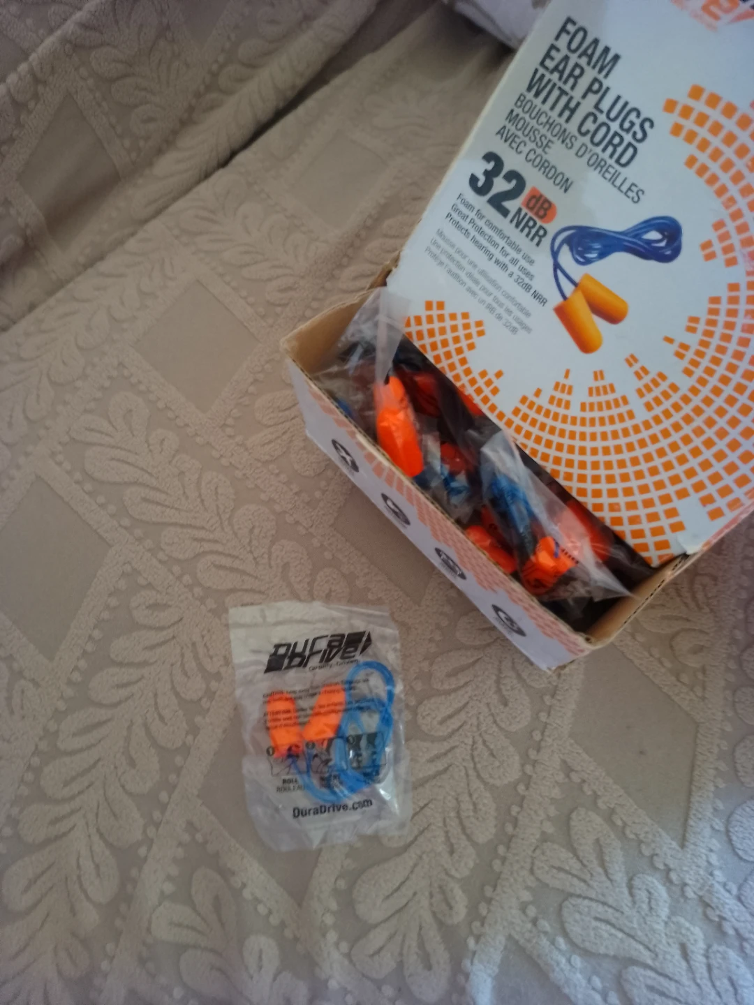 70 units DuraDrive Foam Ear Plugs with Cord - photo 3