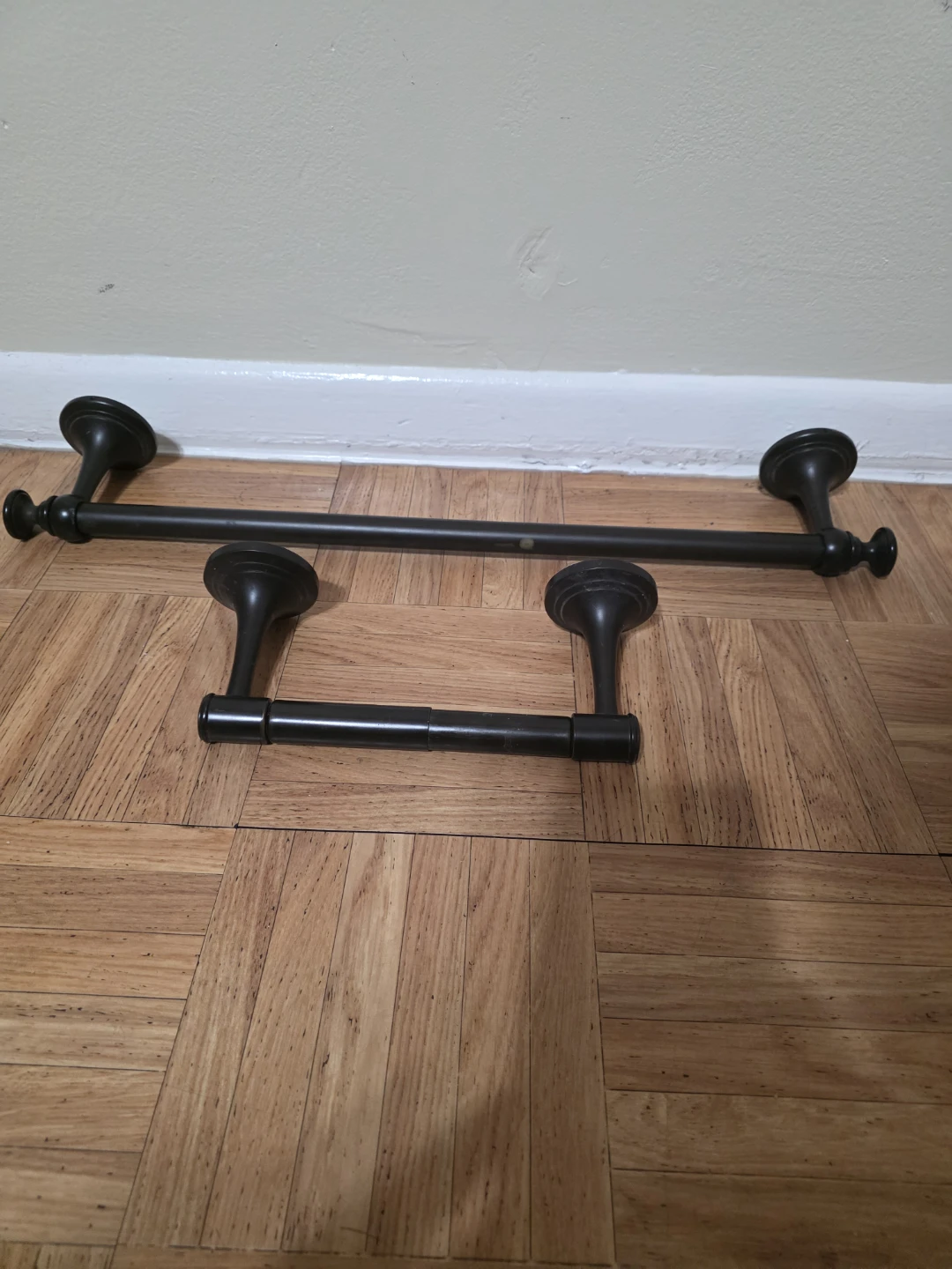 Dark Bronze Towel Bar and Toilet Paper Holder Set - photo 2