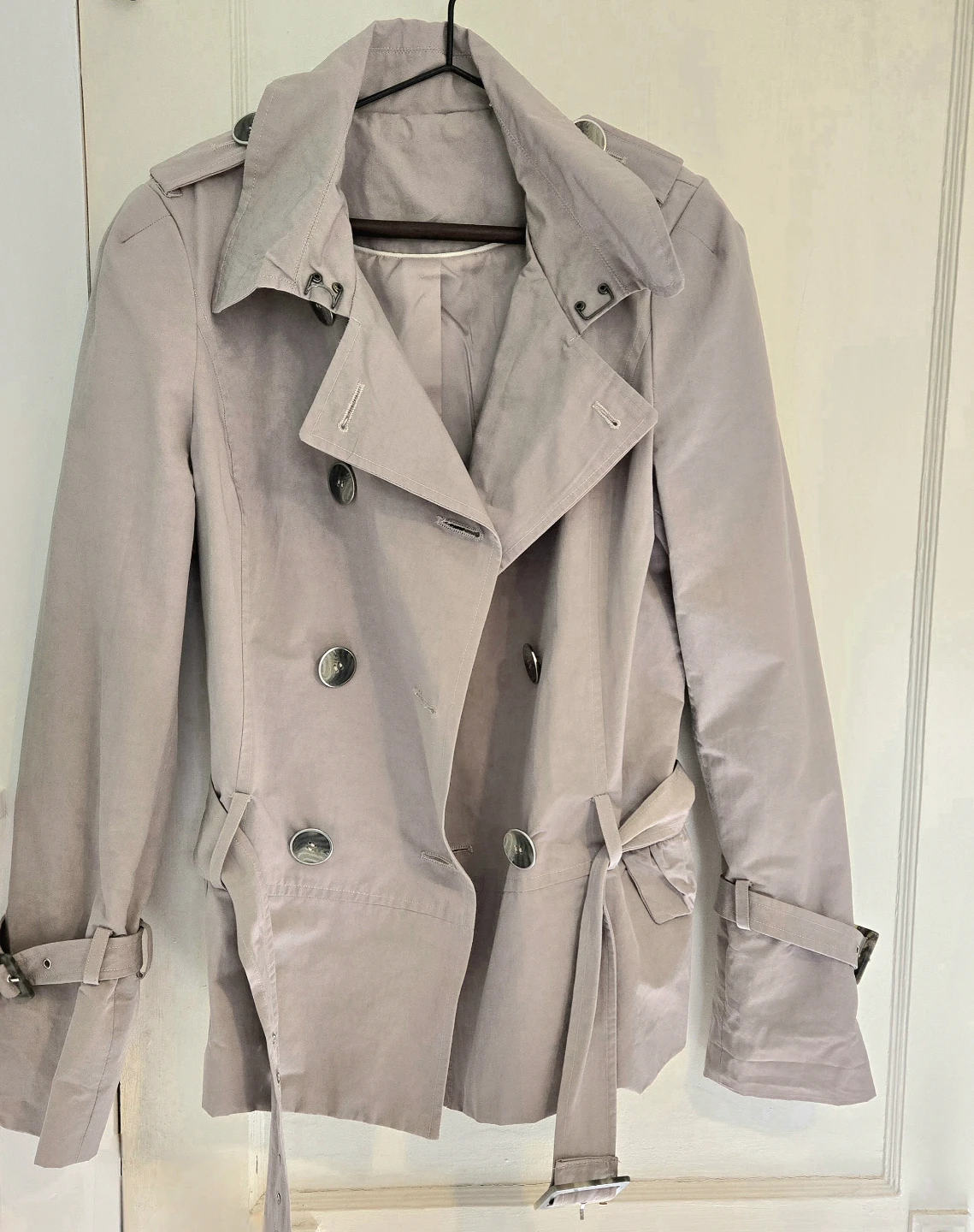 Women's Double-Breasted Short Trench Coat - photo 3