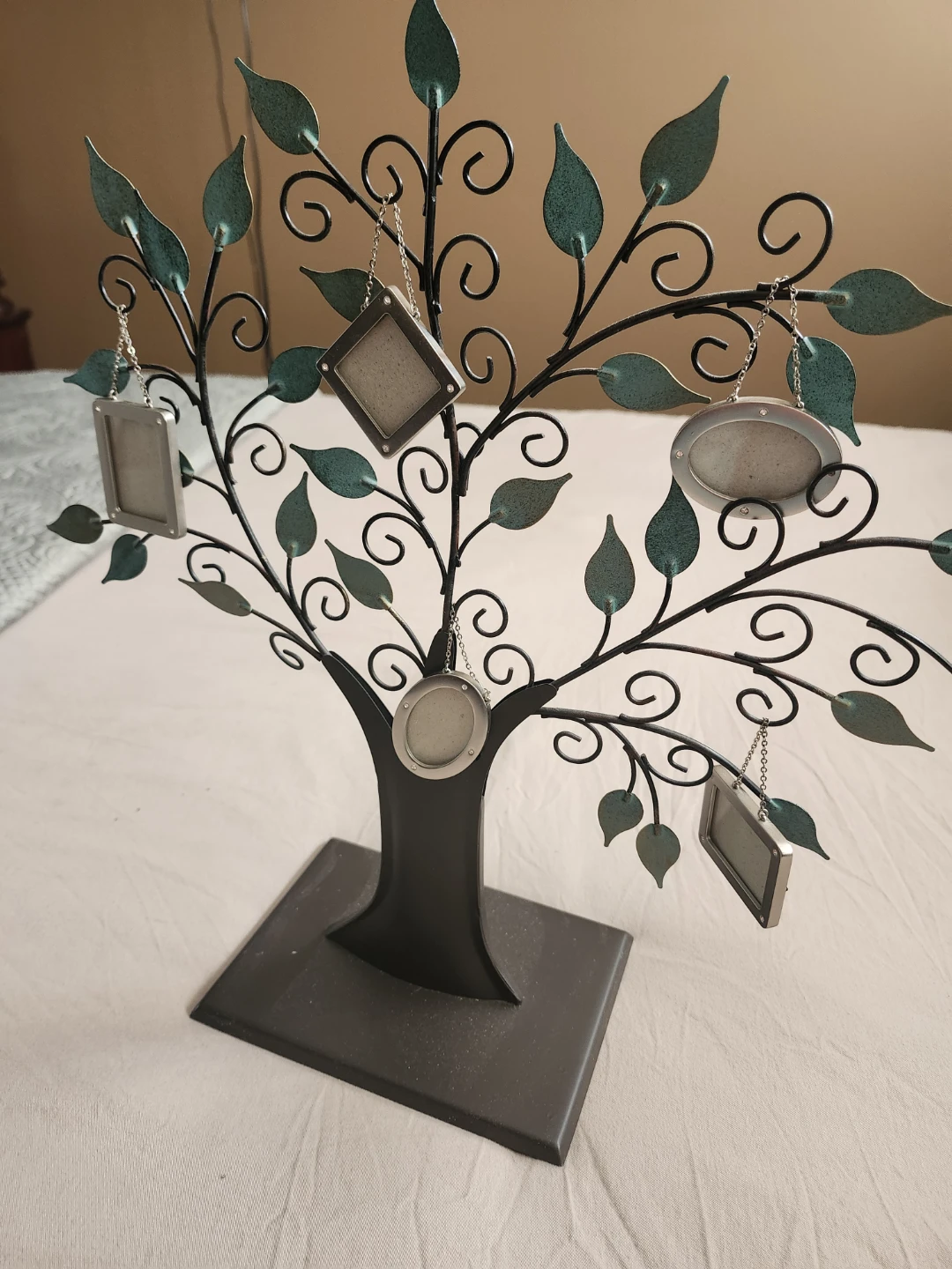 Home Decor Family Tree/photo Display