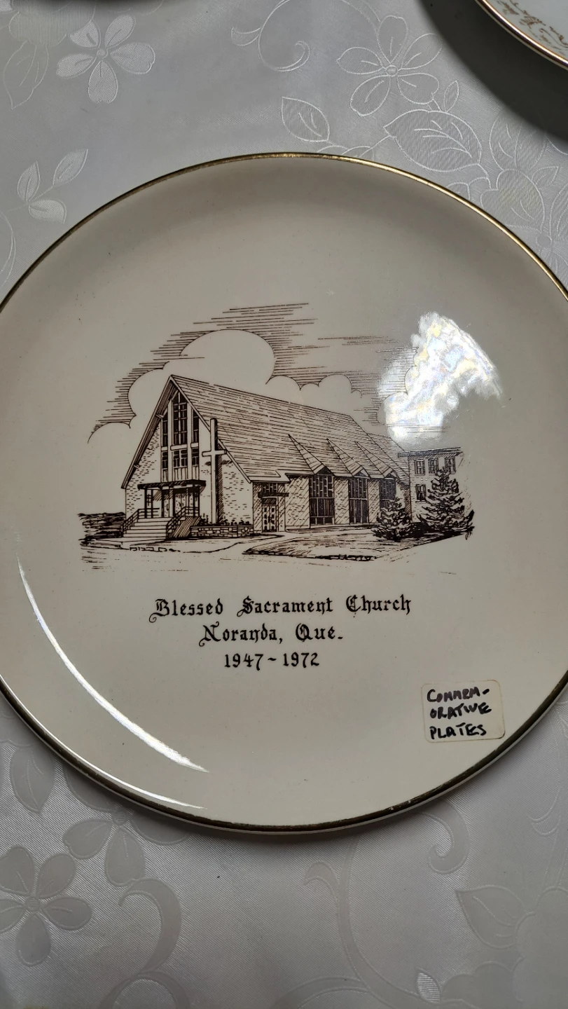 Set of 3 Commemorative Church Plates - photo 4