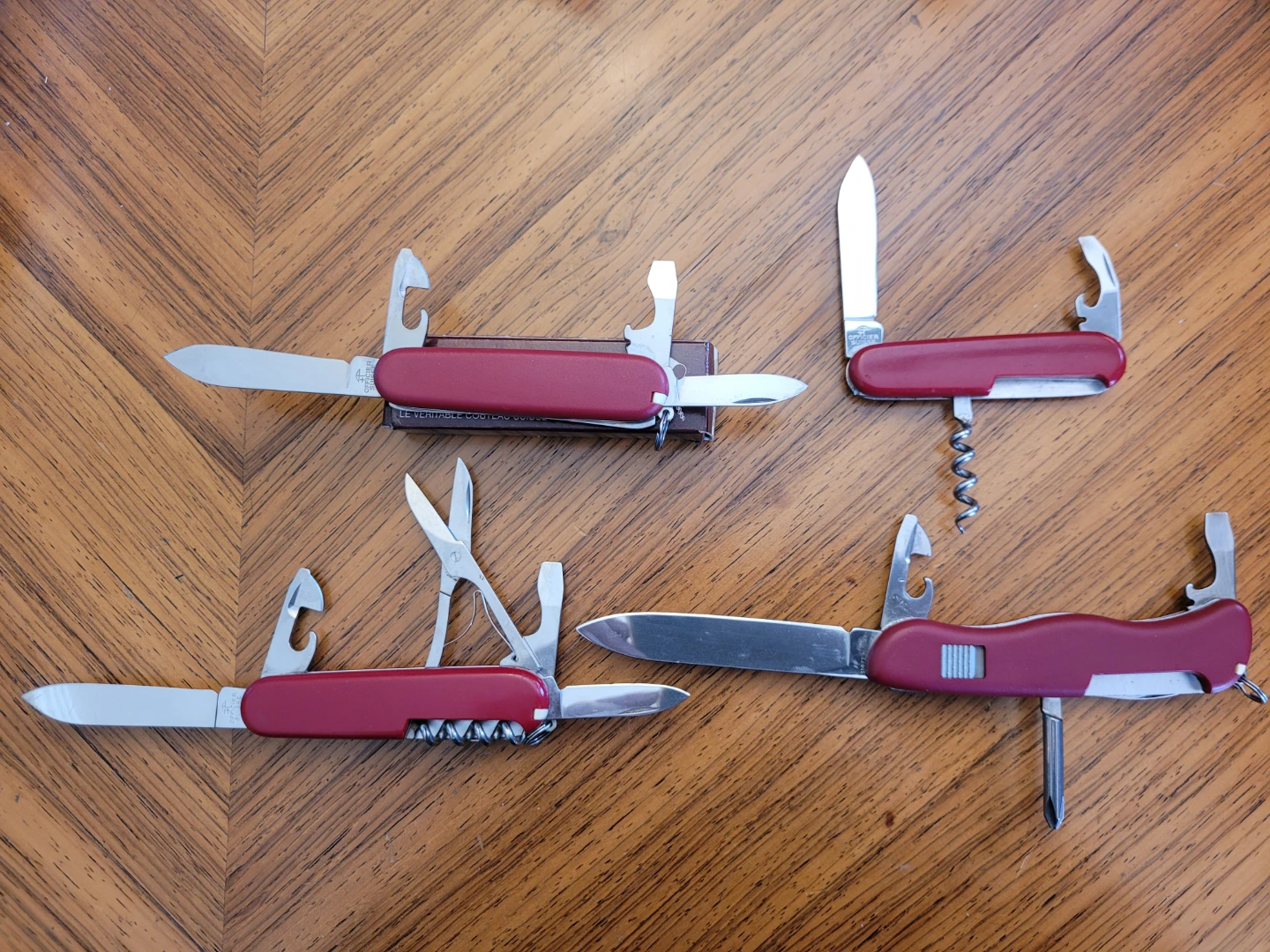 Victorinox Swiss Army Knife