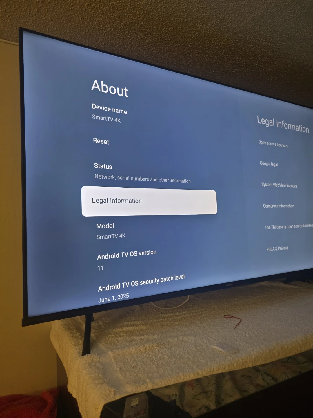Hisense 4K Smart TV - photo 4