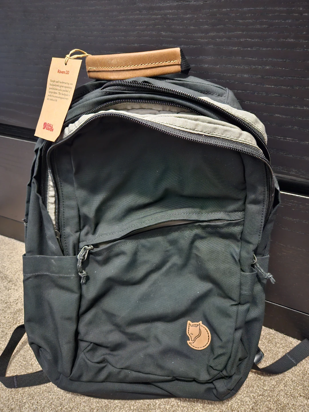 Fjällräven Raven 20 Backpack - Black