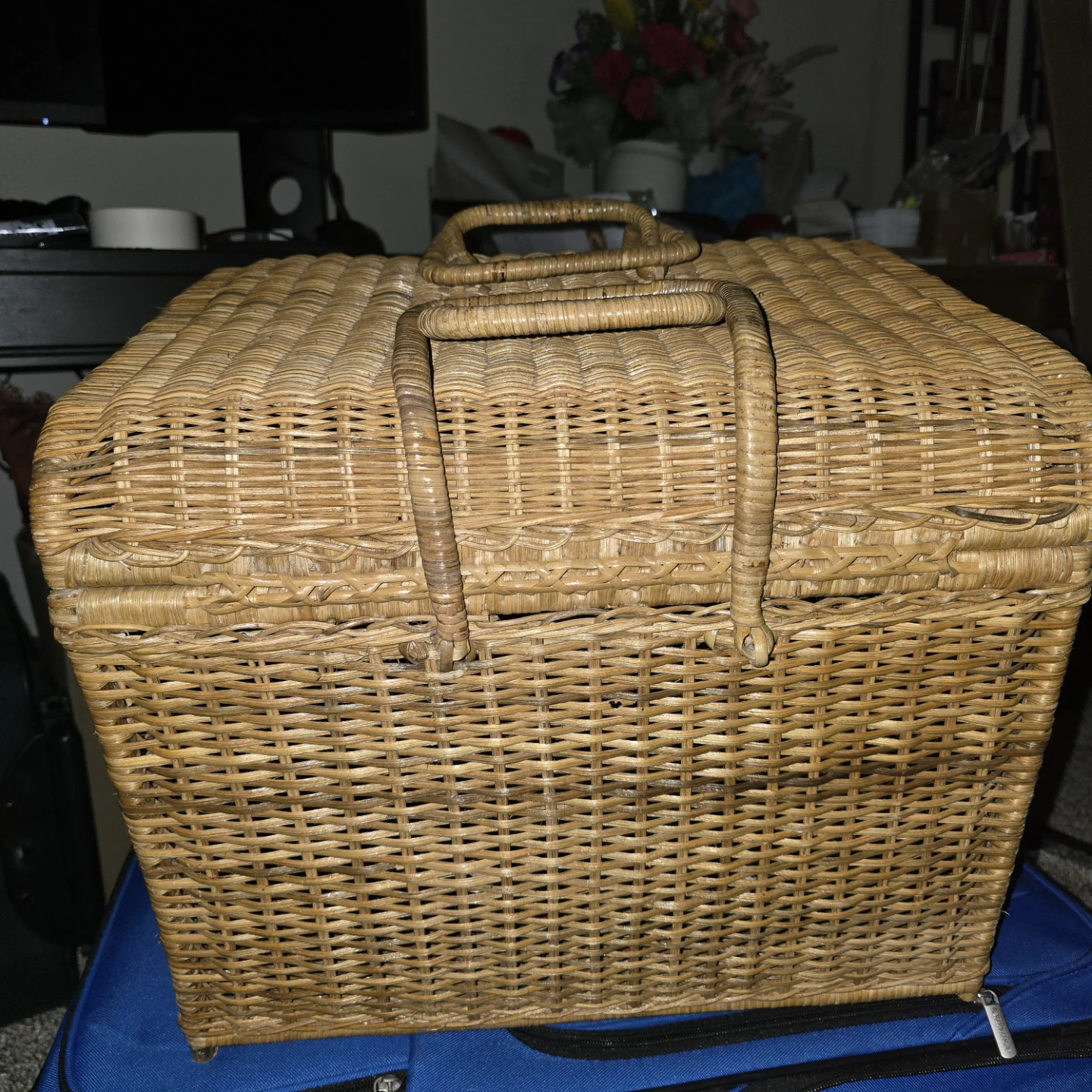 Big Vintage Wicker Handbag Vintage Wicker Bag Pick Nick Basket