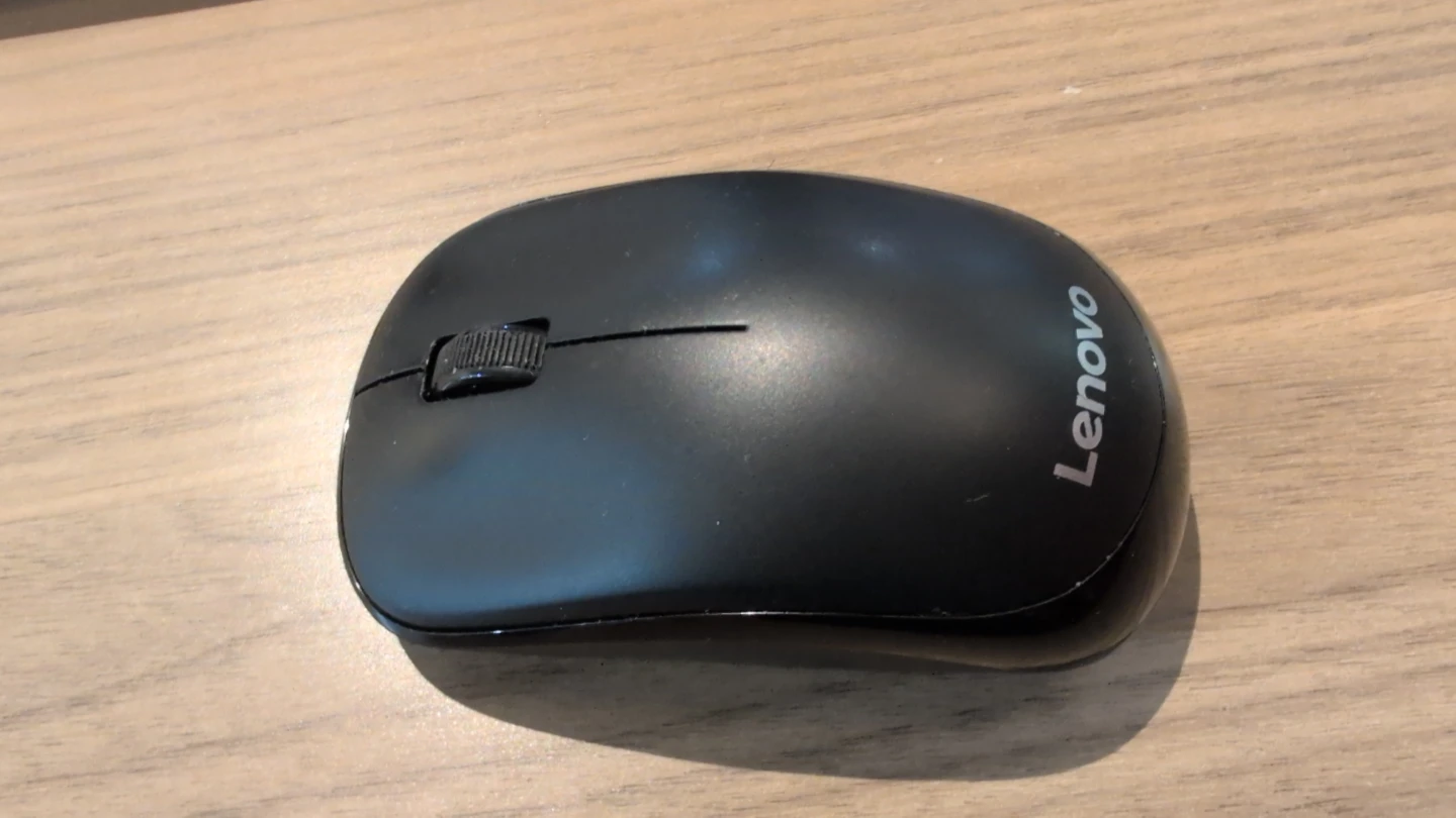 Lenovo Wireless Keyboard and Mouse Combo - photo 2